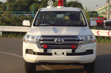 xe cuu thuong land cruiser